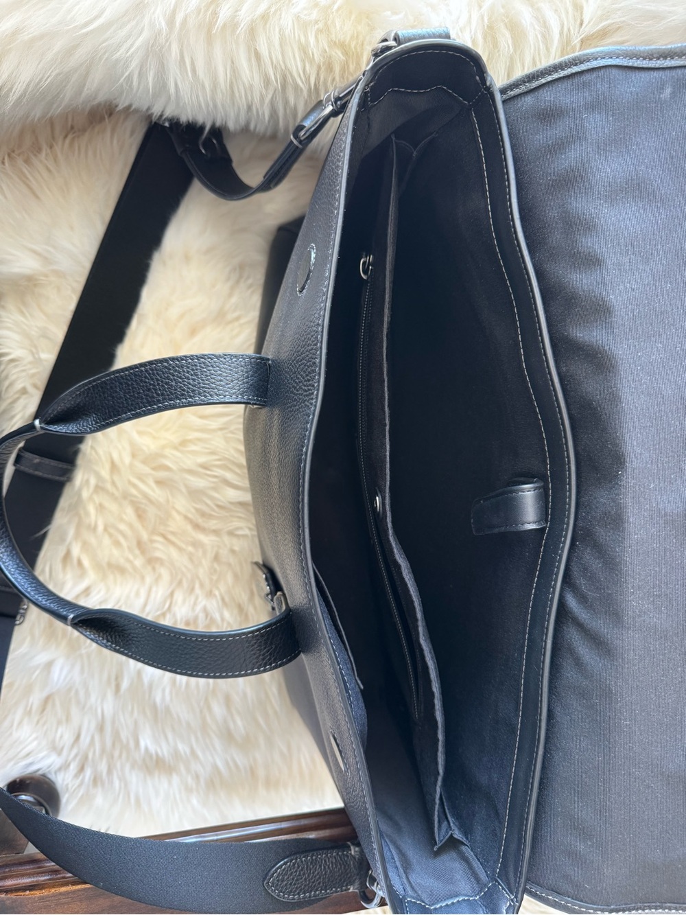 Coach Black Leather portfolio Briefcase with Detachable Strap - Picture 4 of 10